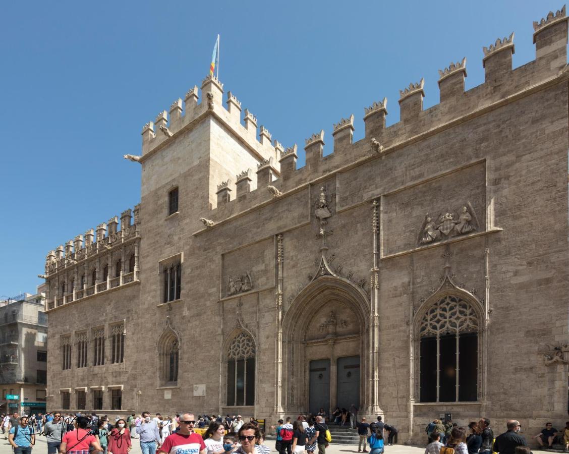 Luminoso. Comodo. Acogedor. Wifi. Junto A Ave Valencia Eksteriør billede