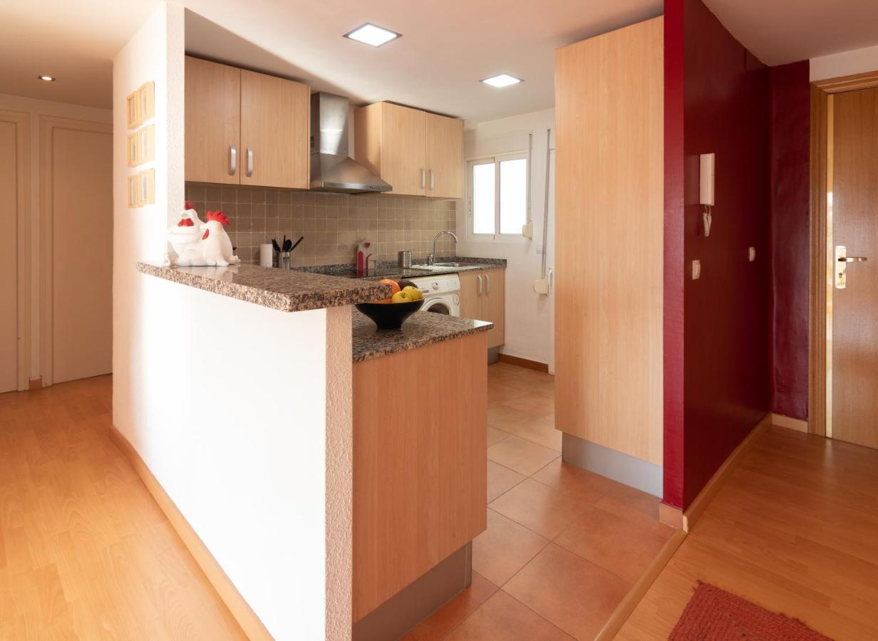 Luminoso. Comodo. Acogedor. Wifi. Junto A Ave Valencia Eksteriør billede